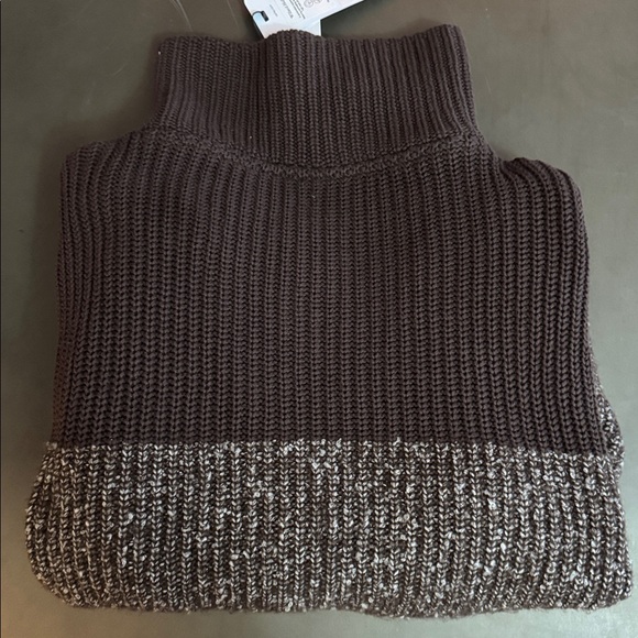 Varley Women’s Brown Half-Zip Rib & Marled Knit Sweater - Picture 7 of 7